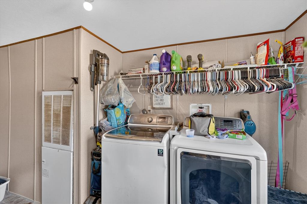9313 Robin Road Hawk Cove, TX 75474 - Photo 16 of 37 Gallery Image 16