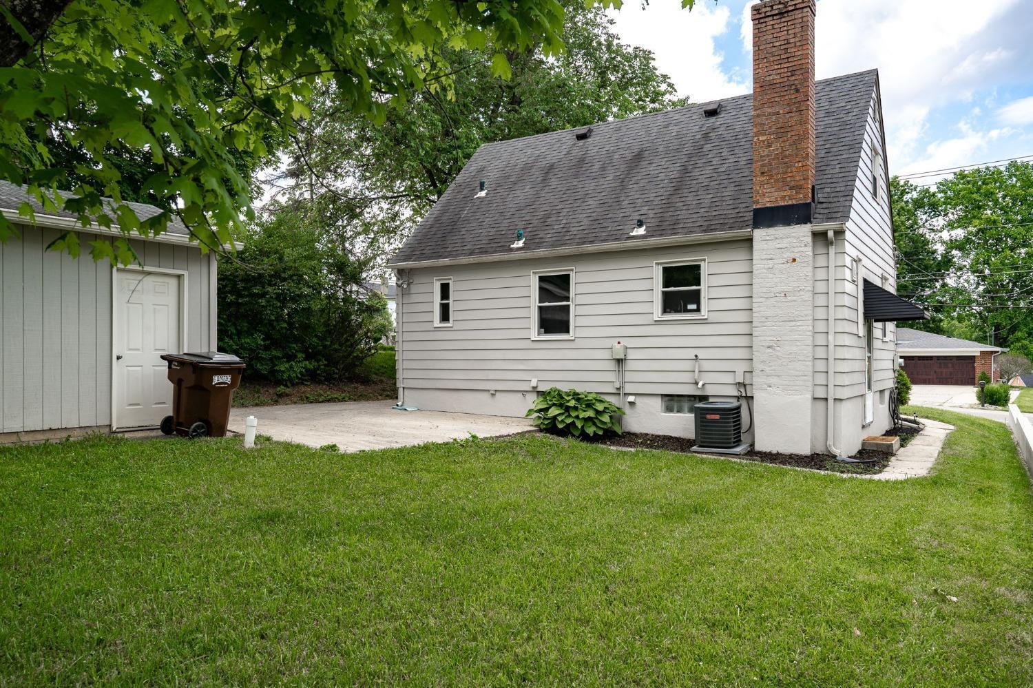 3746 Boomer Road Cincinnati, OH 45247 - Photo 33 of 34
