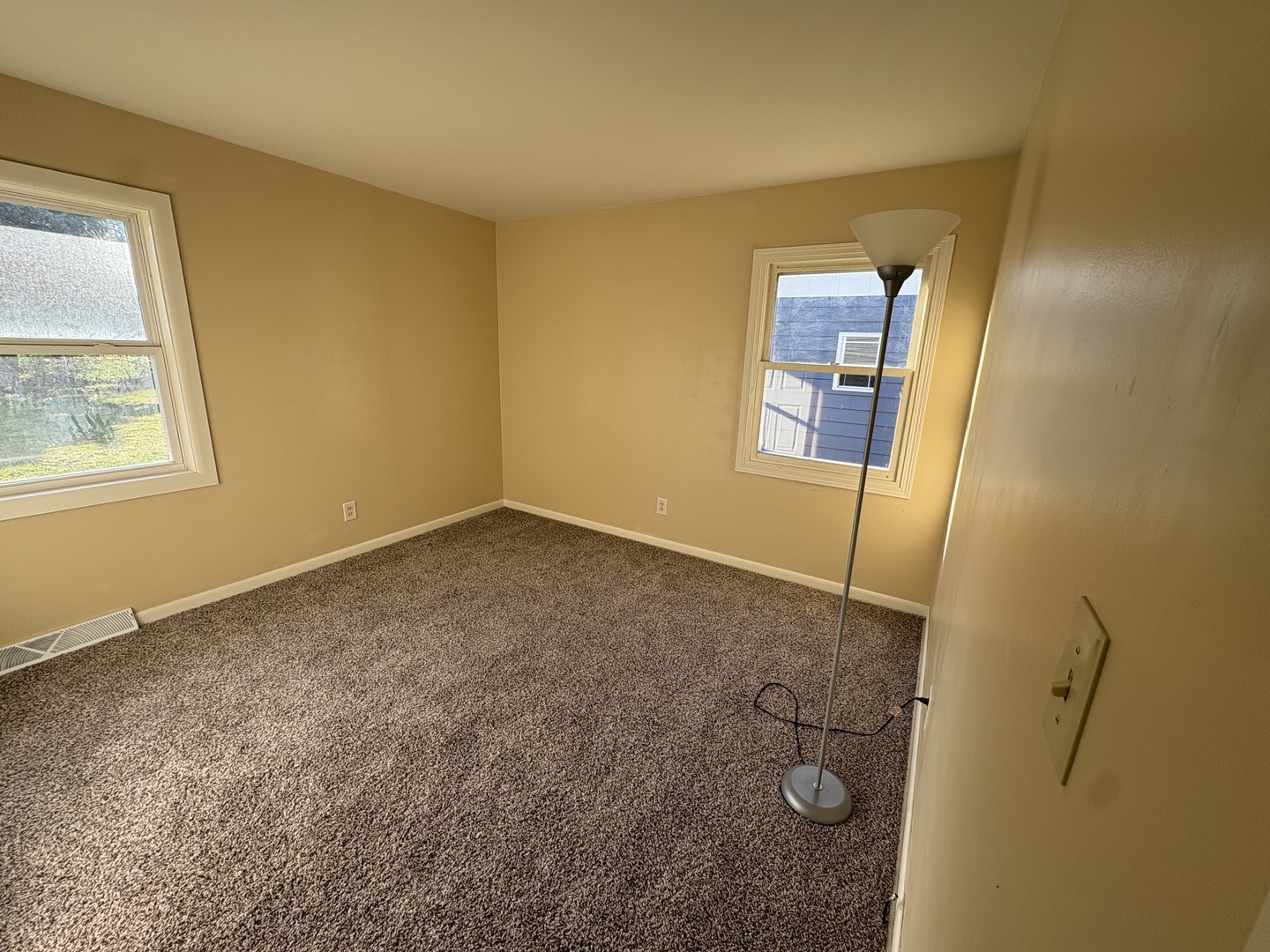 1176 Westview Drive Rochelle, IL 61068 - Photo 14 of 21 Gallery Image 14