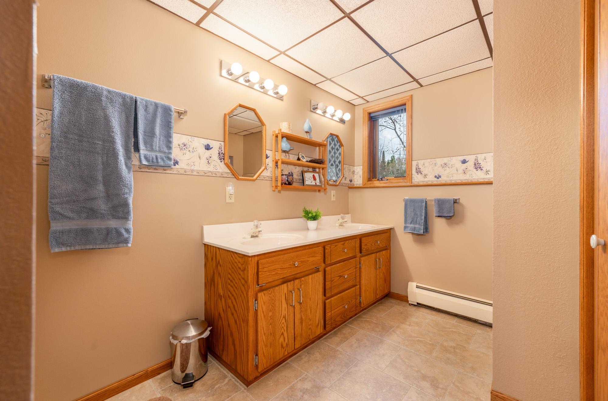 32270 Rabbit Run Cohasset, MN 55721 - Photo 36 of 41