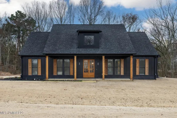 $409,000 | 124 Drake Lane, Red Banks, MS 38661