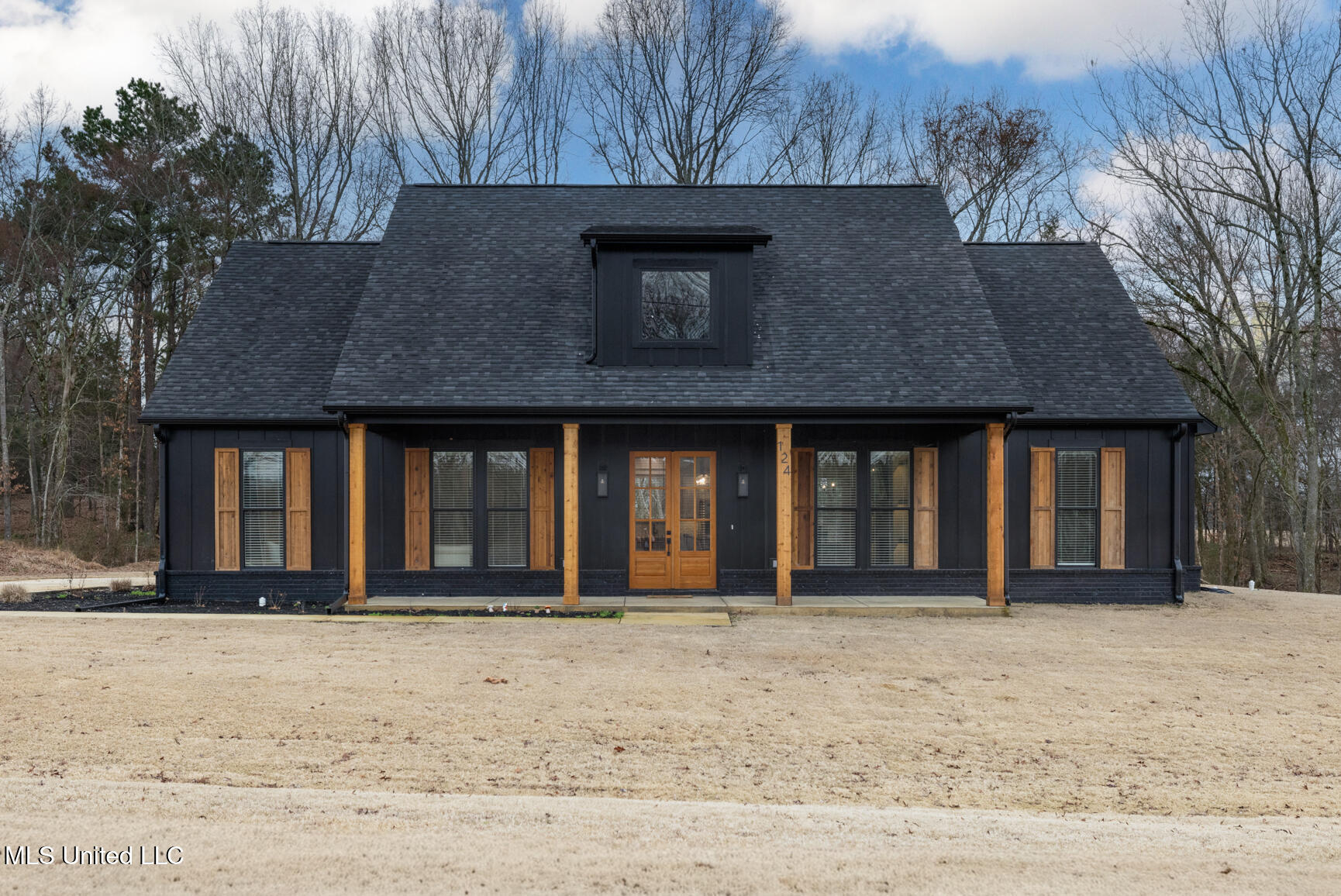 124 Drake Lane Red Banks, MS 38661 - Photo 1 of 30 Front Elevation