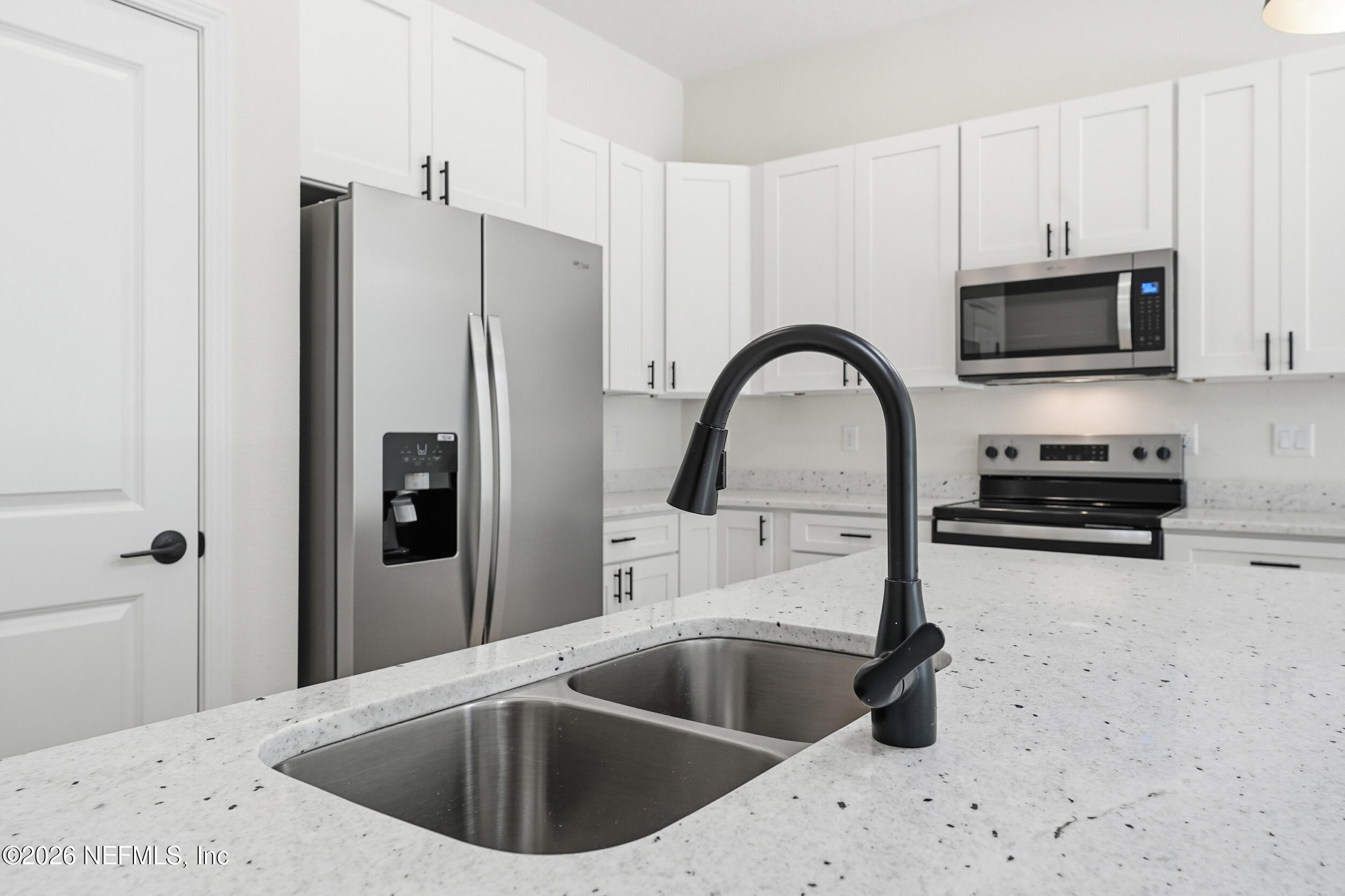 11290 Pine Street Jacksonville, FL 32258 - Photo 9 of 54 GRANITE COUNTERS