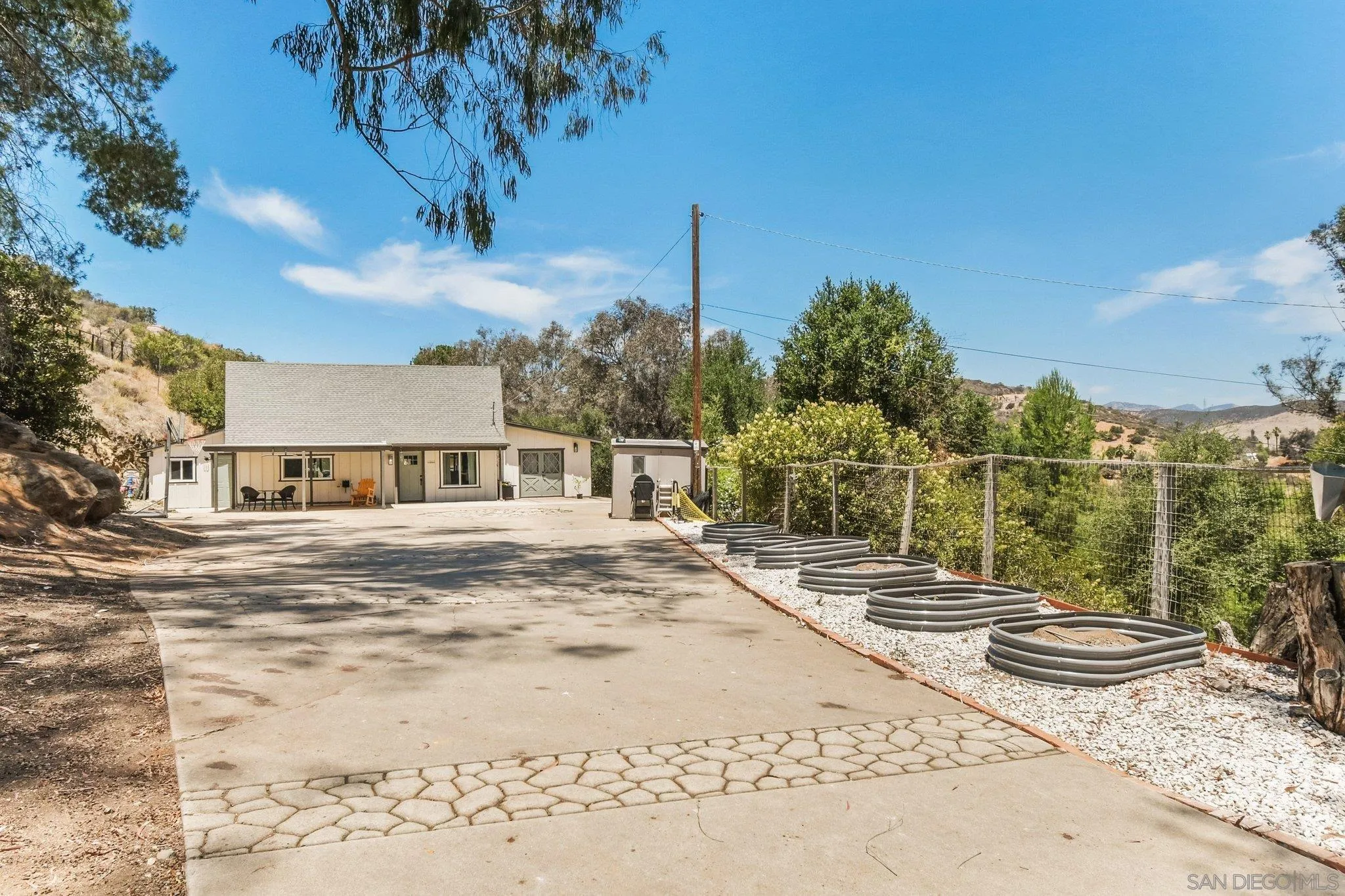 11802 Hi Ridge Road Lakeside, CA 92040 - Photo 4 of 45