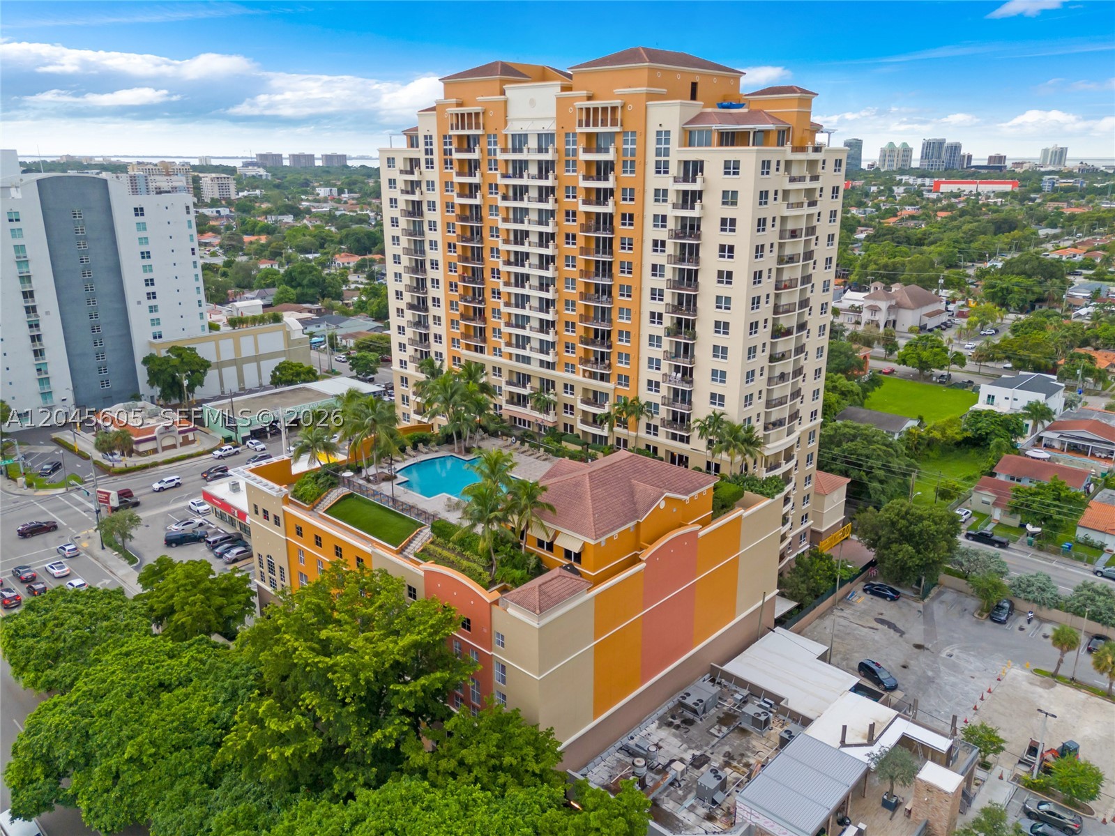 3232 Southwest 22nd Street, Unit 804 Miami, FL 33145 - Photo 5 of 32 Gallery Image 5