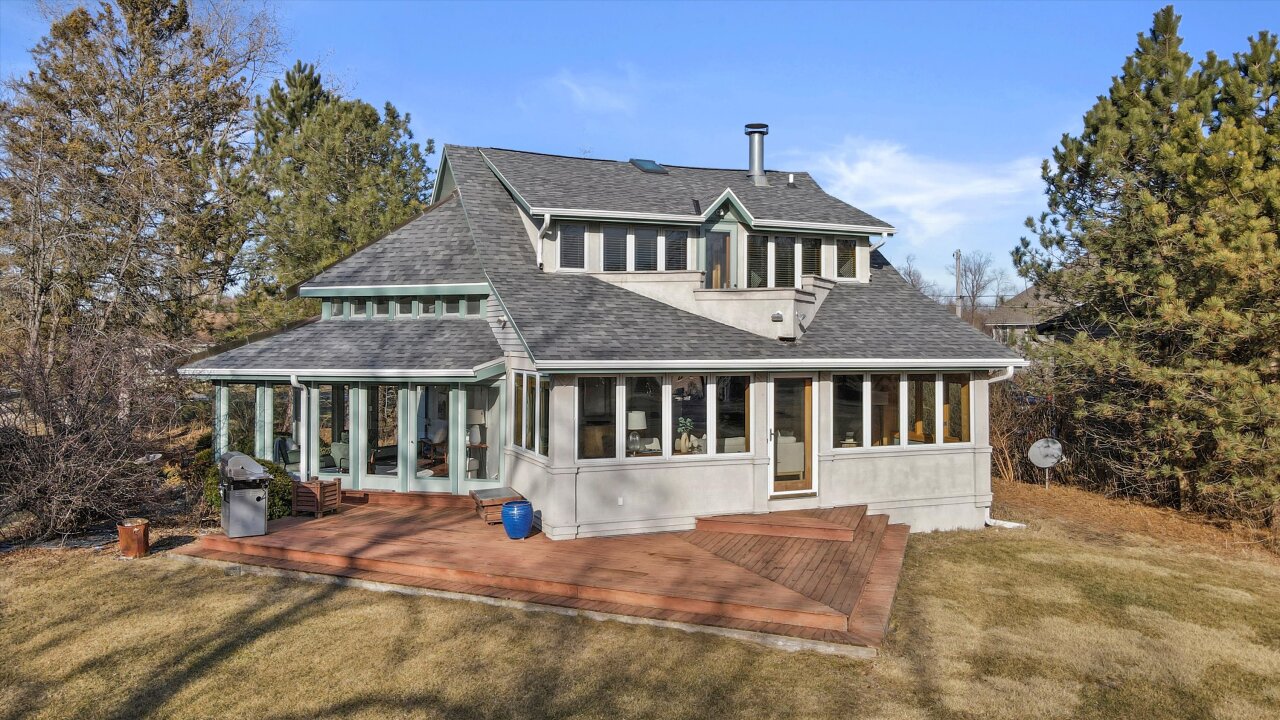 2 acres on Wind Lake