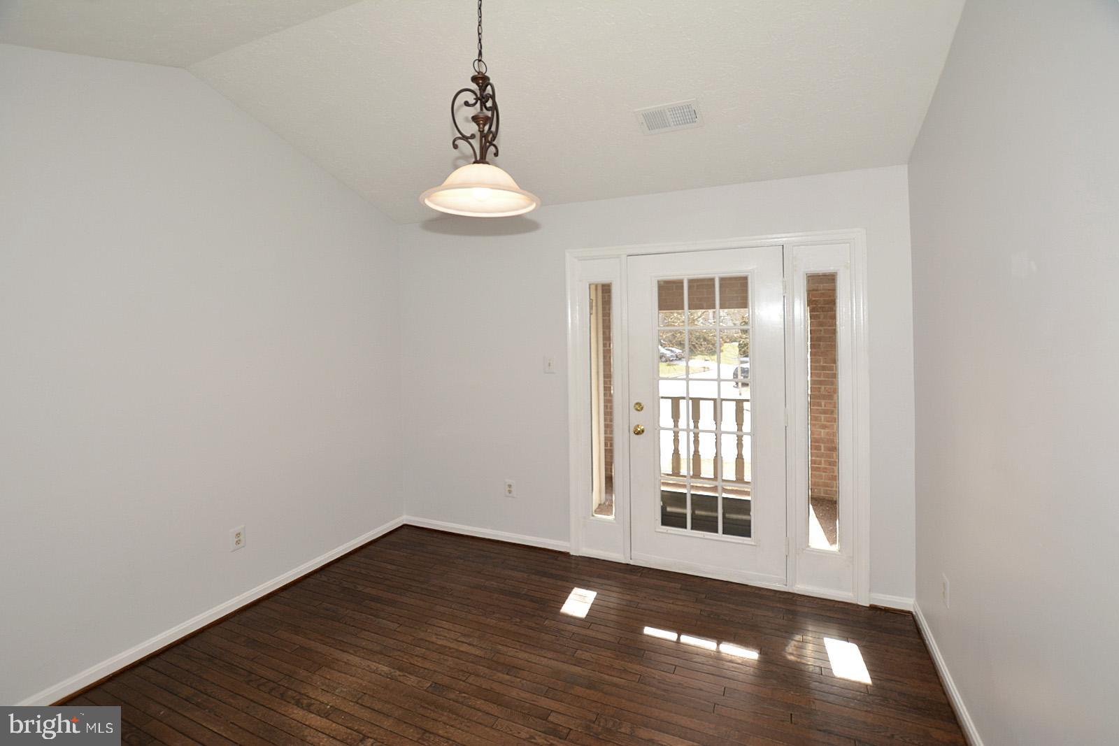 81 Rutherford Circle Sterling, VA 20165 - Photo 31 of 55 Den off bedroom, great for 2nd office or nursery