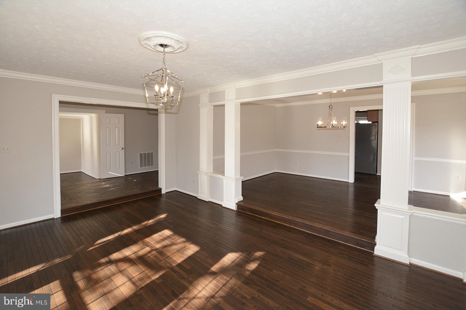 81 Rutherford Circle Sterling, VA 20165 - Photo 9 of 55 Opens to foyer, study, and dining room