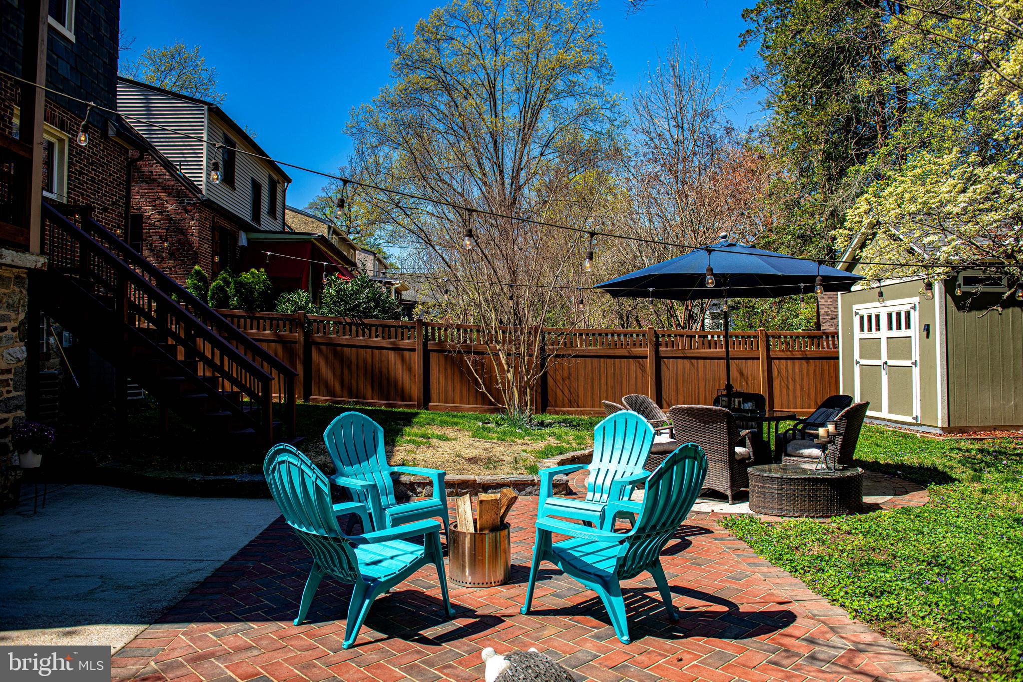 722 Anneslie Road Baltimore, MD 21212 - Photo 38 of 46 a view of a chairs and table in the patio