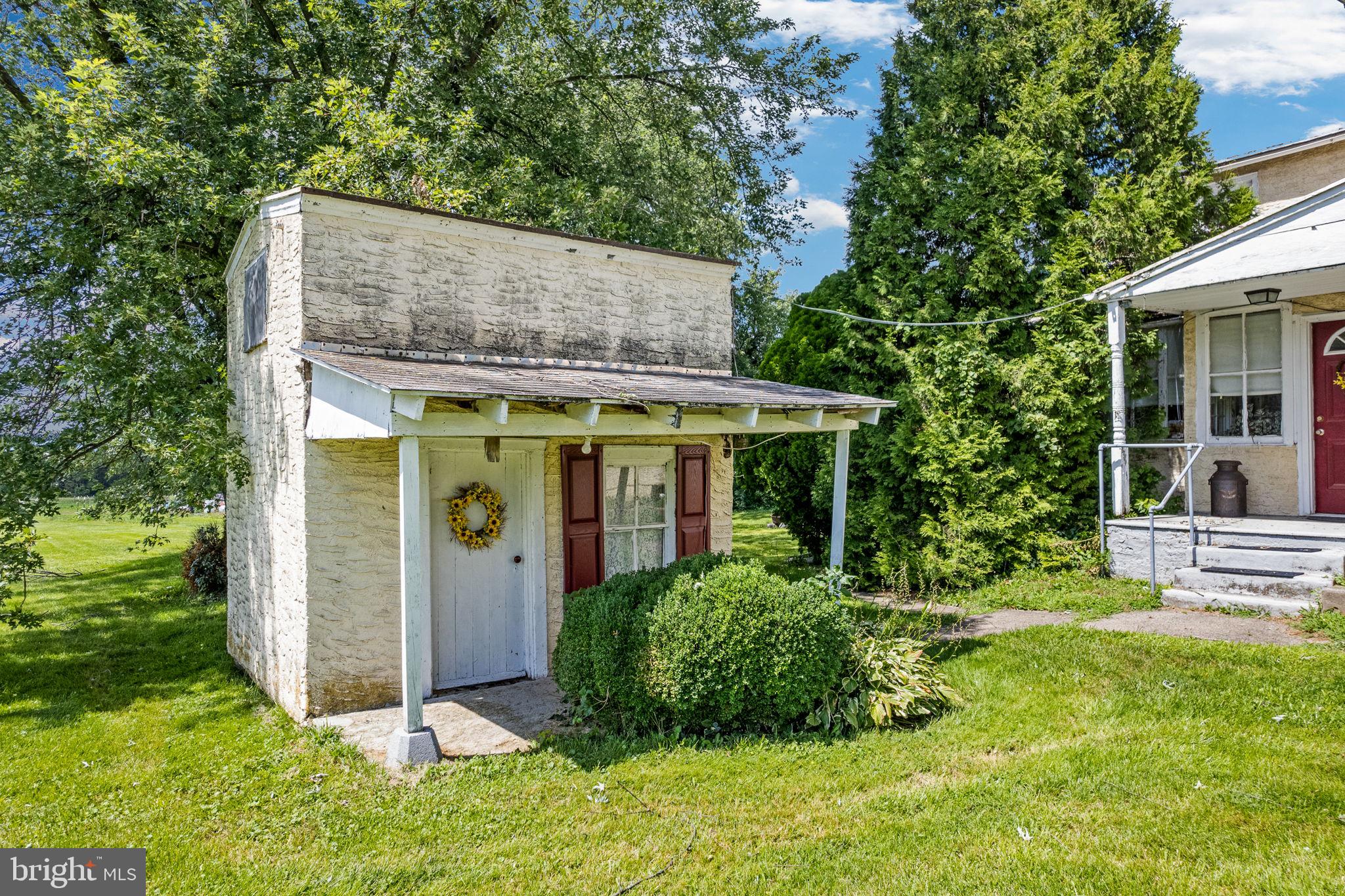 1908 Hoffmansville Road Frederick, PA 19435 - Photo 11 of 53