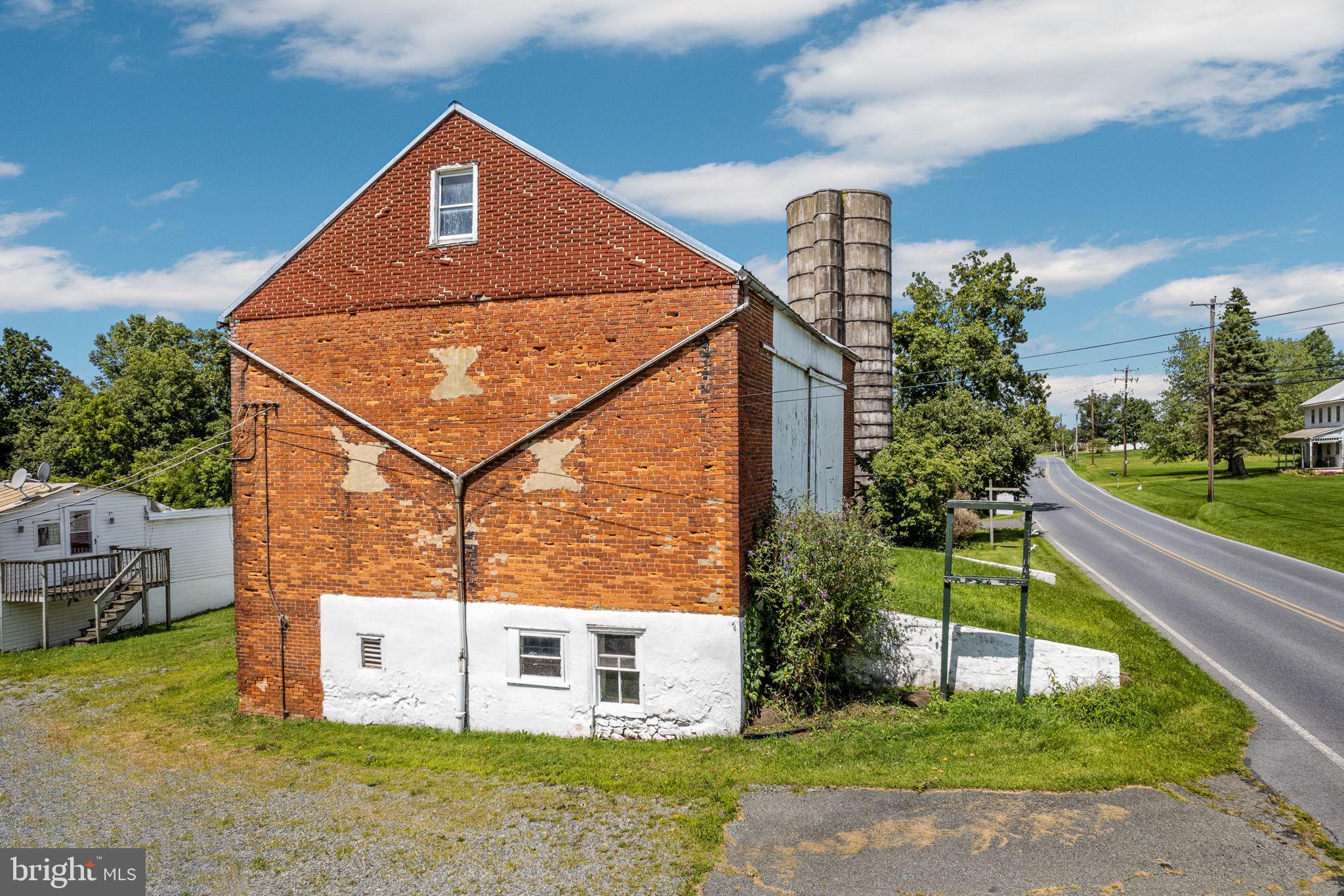 1908 Hoffmansville Road Frederick, PA 19435 - Photo 18 of 53