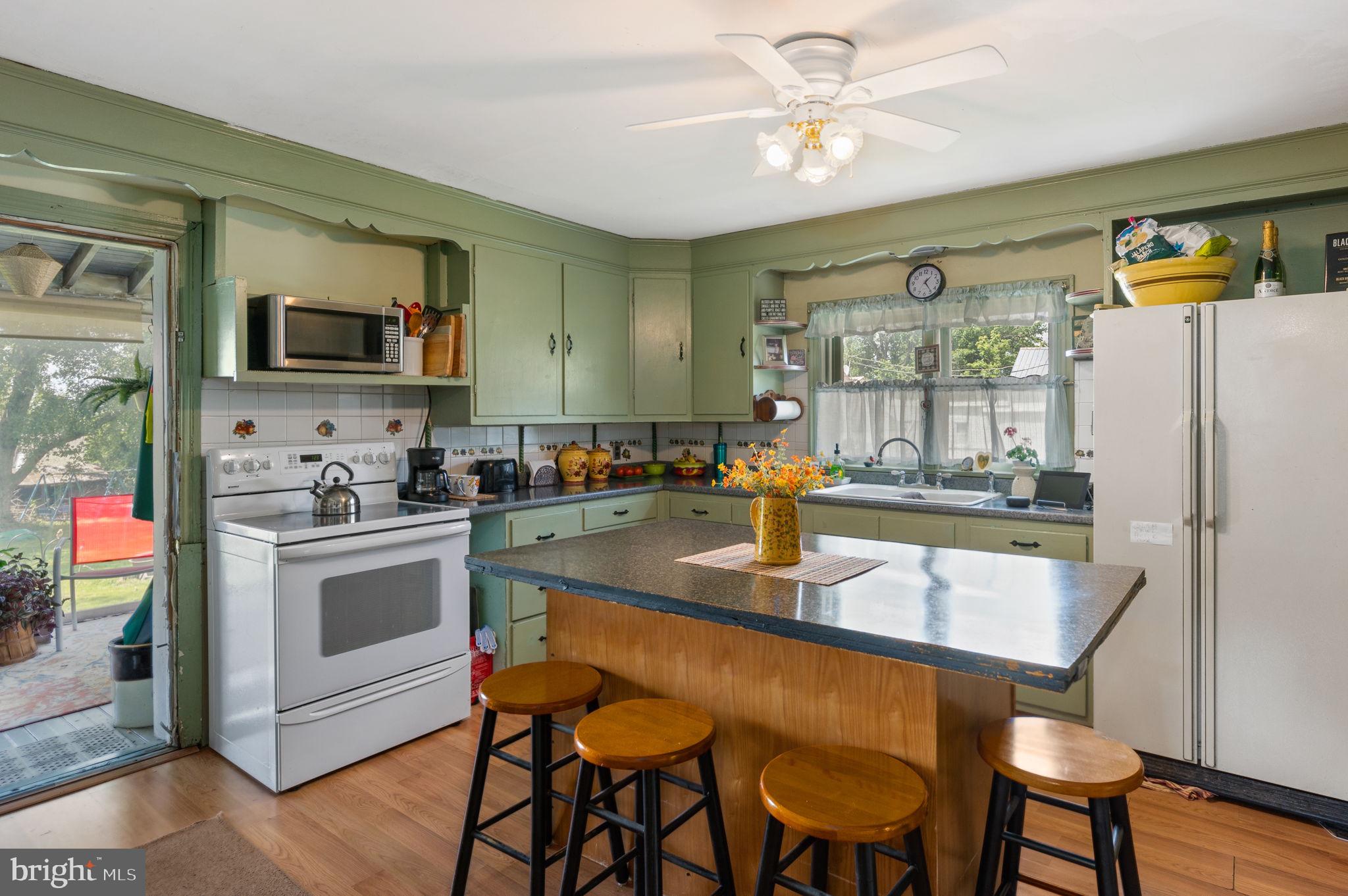 1908 Hoffmansville Road Frederick, PA 19435 - Photo 28 of 53