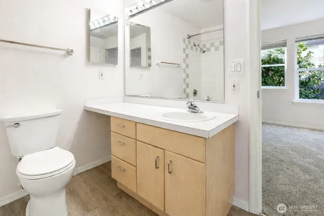 $669,950 | 407 North 49th Street, Unit A, Seattle, WA 98103