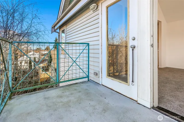 $669,950 | 407 North 49th Street, Unit A, Seattle, WA 98103