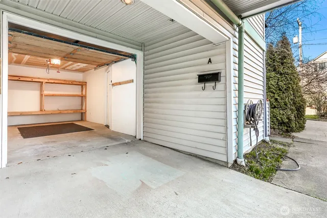 $669,950 | 407 North 49th Street, Unit A, Seattle, WA 98103