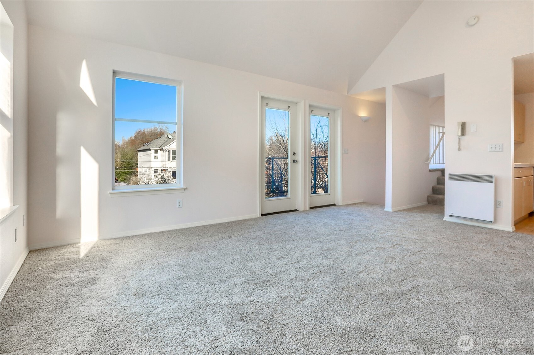 407 North 49th Street, Unit A Seattle, WA 98103 - Photo 9 of 31