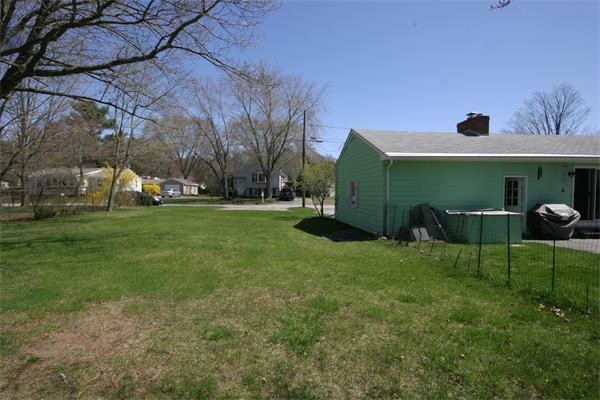2 North Highland Road Norton, MA 02766 - Photo 20 of 23 Gallery Image 20