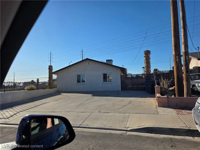 $2,500 | 4077 Acapulco Avenue, Las Vegas, NV 89121