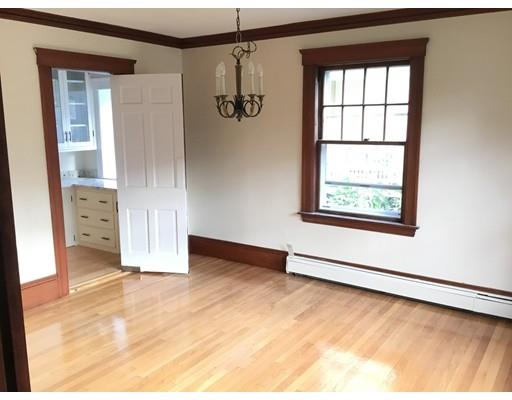 136 Coolidge Road Worcester, MA 01602 - Photo 12 of 21 Gallery Image 12
