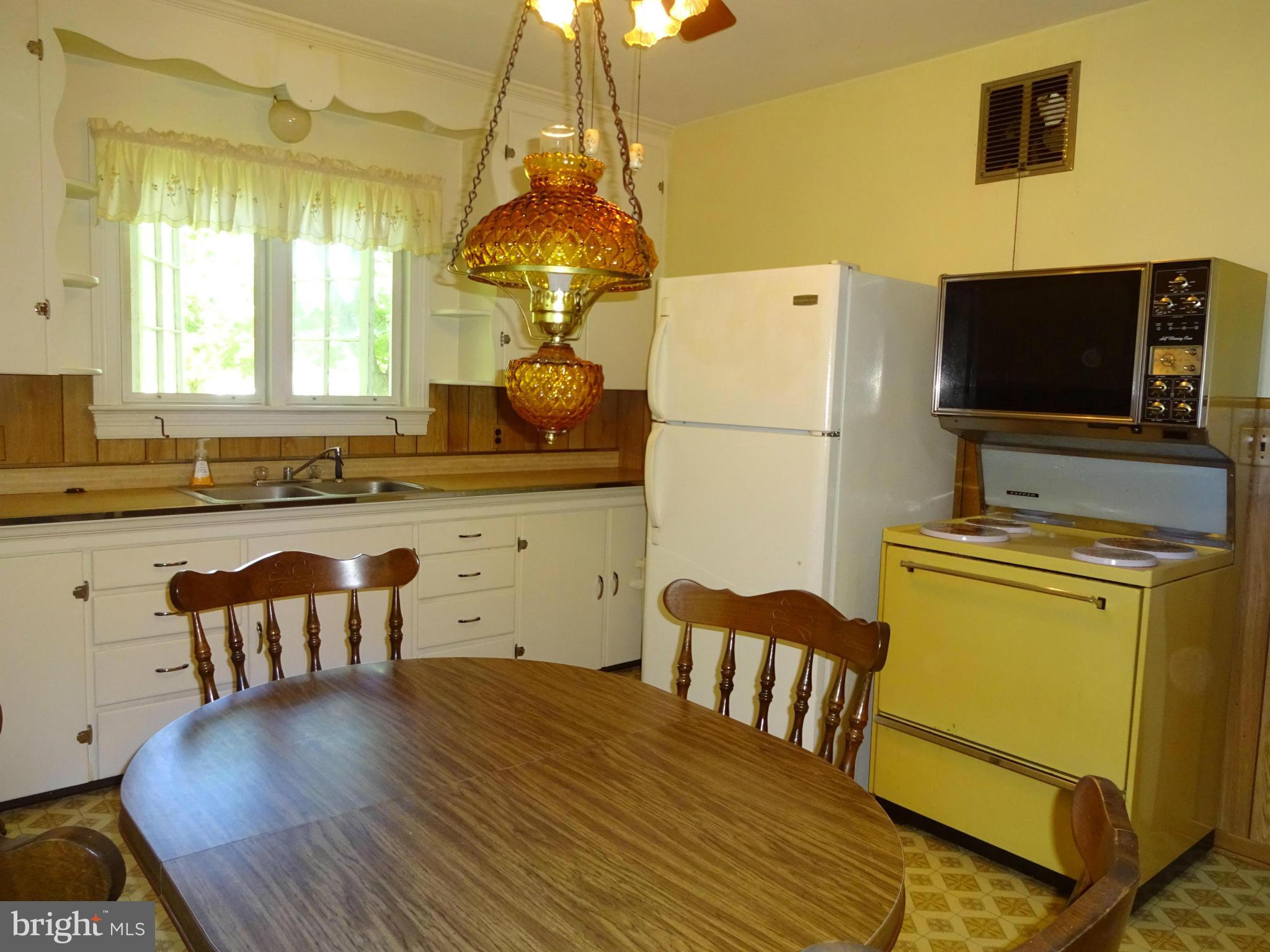 103 Sandy Hill Road Cambridge, MD 21613 - Photo 10 of 30 Kitchen