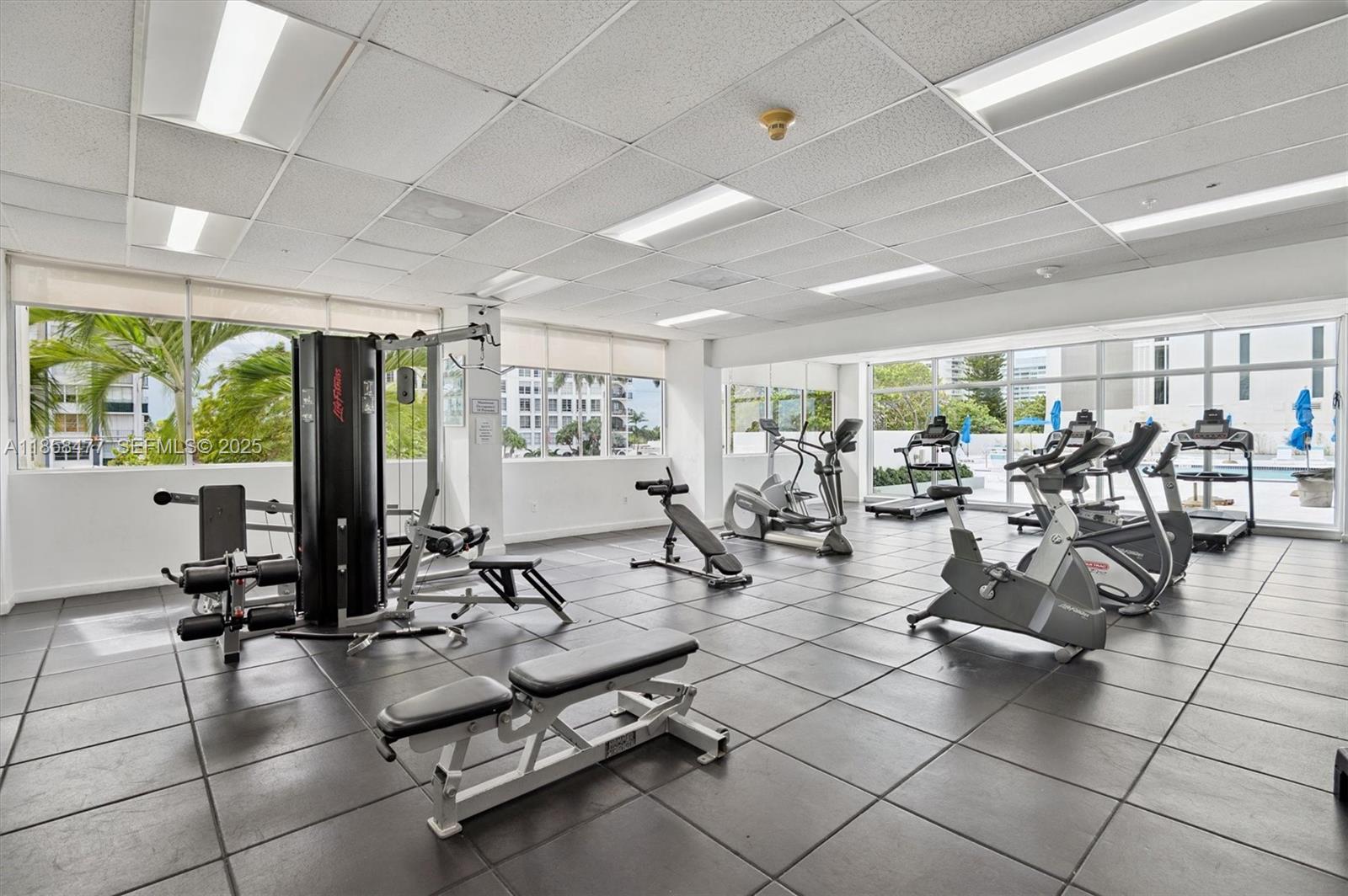 5601 Collins Avenue, Unit 820 Miami Beach, FL 33140 - Photo 16 of 23