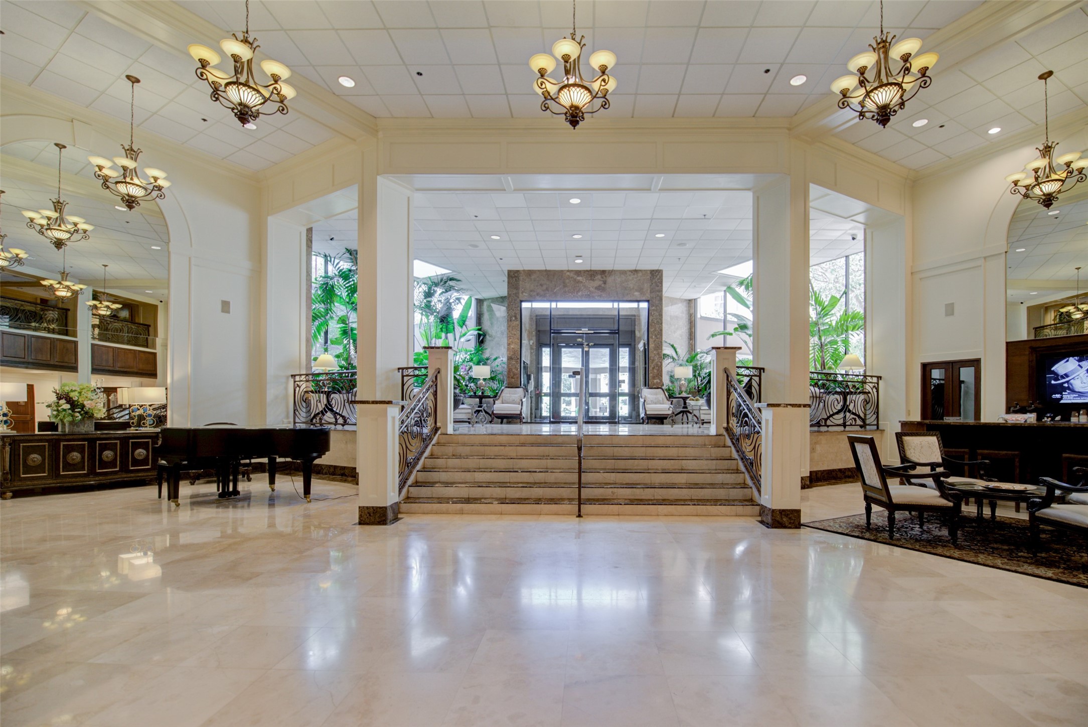 3525 Sage Road, Unit 407 Houston, TX 77056 - Photo 32 of 45 Welcome to refined sophistication in this grand lobby entrance