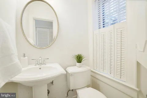 $1,229,000 | 625 South St Asaph Street, Alexandria, VA 22314