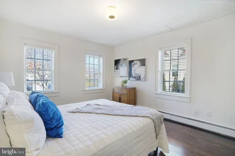 $1,229,000 | 625 South St Asaph Street, Alexandria, VA 22314