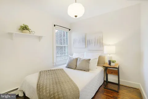 $1,229,000 | 625 South St Asaph Street, Alexandria, VA 22314