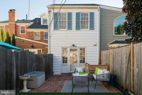 $1,229,000 | 625 South St Asaph Street, Alexandria, VA 22314