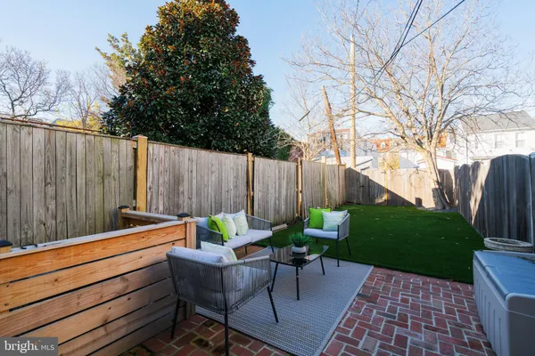 $1,199,000 | 625 South St Asaph Street, Alexandria, VA 22314