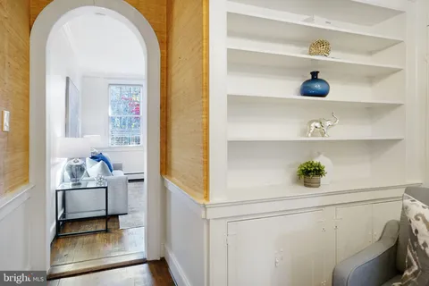 $1,229,000 | 625 South St Asaph Street, Alexandria, VA 22314