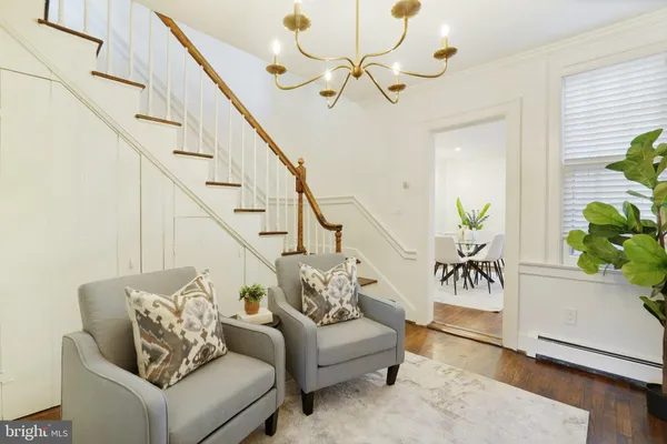 $1,199,000 | 625 South St Asaph Street, Alexandria, VA 22314