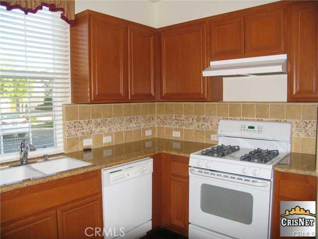 11518 Ghiberti Way Porter Ranch, CA 91326 - Photo 4 of 21