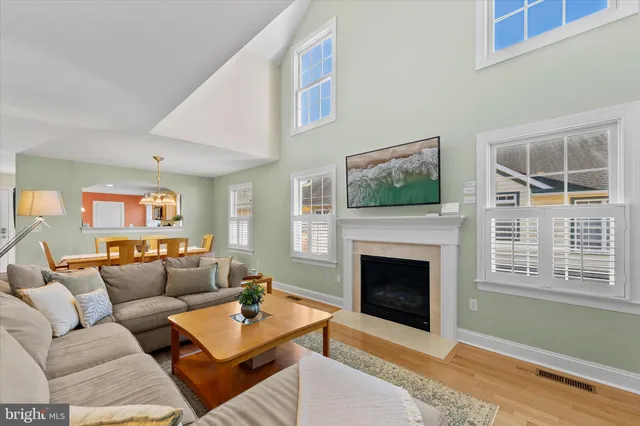 $639,000 | 33856 Waterside Drive, Frankford, DE 19945