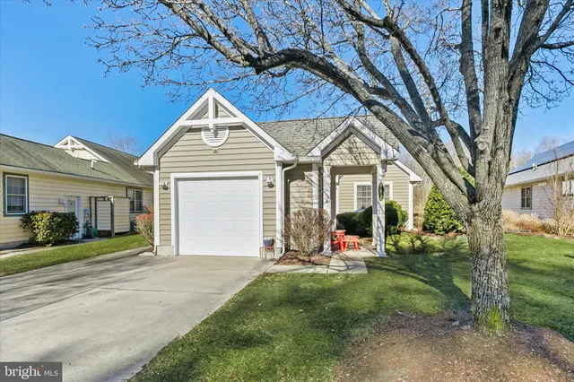 $639,000 | 33856 Waterside Drive, Frankford, DE 19945
