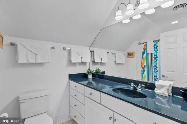 $639,000 | 33856 Waterside Drive, Frankford, DE 19945