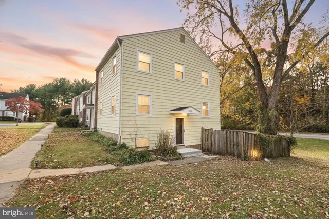 $549,900 | 9662 Westport Lane, Burke, VA 22015