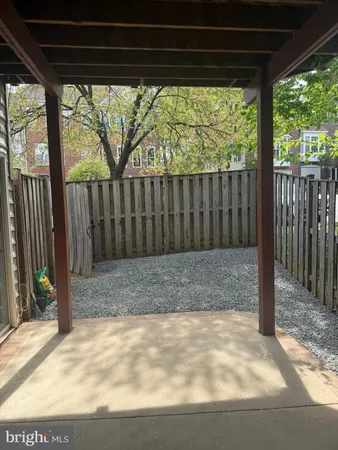 $1,350 | 8469 Silverdale Road, Lorton, VA 22079
