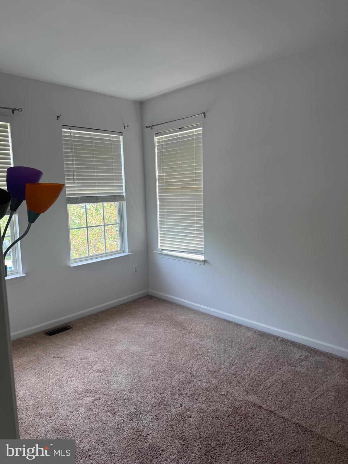 8469 Silverdale Road Lorton, VA 22079 - Photo 10 of 25