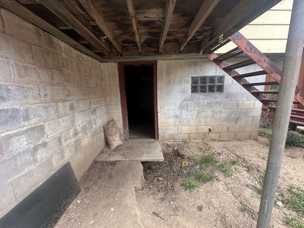 516 East Madison Street Lubbock, TX 79403 - Photo 8 of 18 a view of a door of the house
