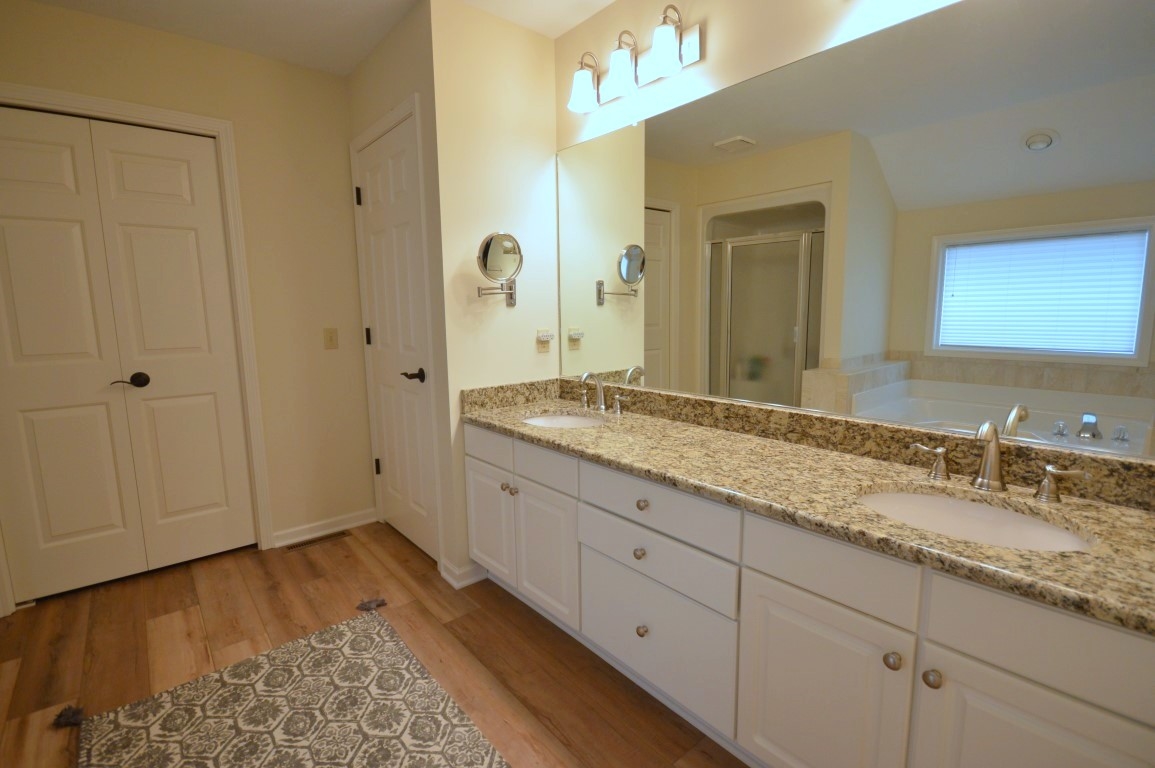 3621 Oak Ridge Drive Elkhart, IN 46517 - Photo 17 of 31