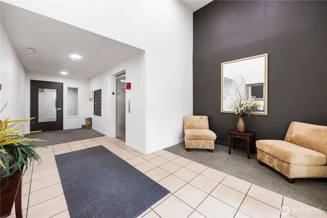 $690,000 | 424 102nd Avenue Southeast, Unit 108, Bellevue, WA 98004