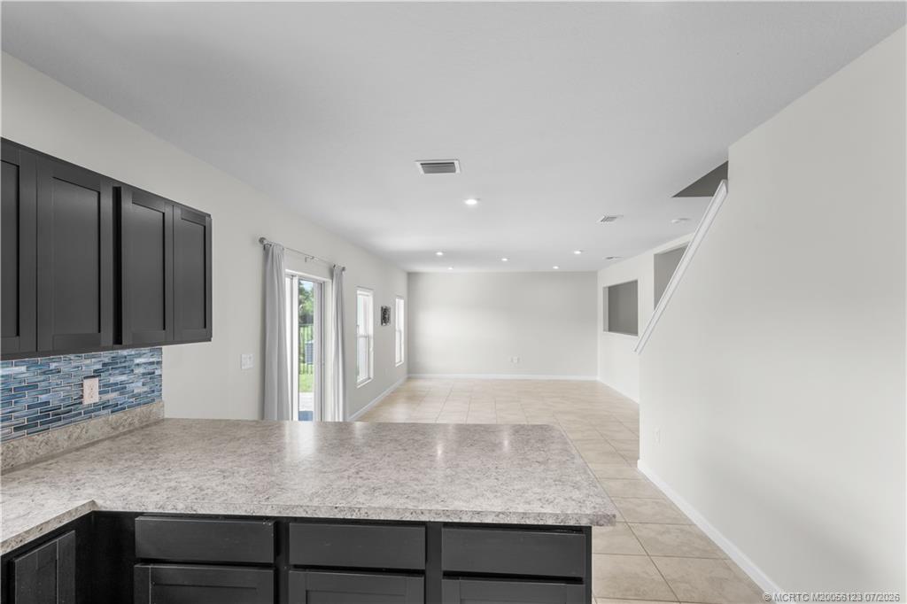 359 Clementine Road Fort Pierce, FL 34981 - Photo 10 of 46