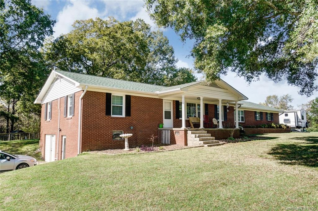 5725 Alexander Road Concord, NC 28027 - Photo 5 of 22
