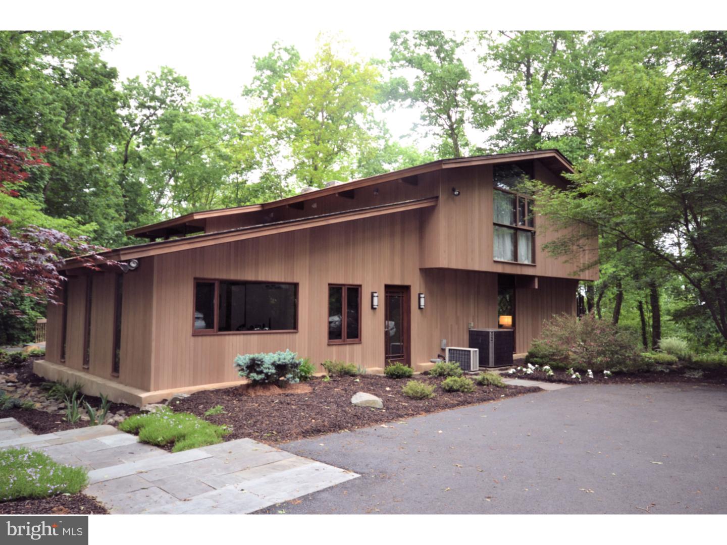 2612 Hill Road Perkiomenville, PA 18074 - Photo 3 of 24 Gallery Image 3