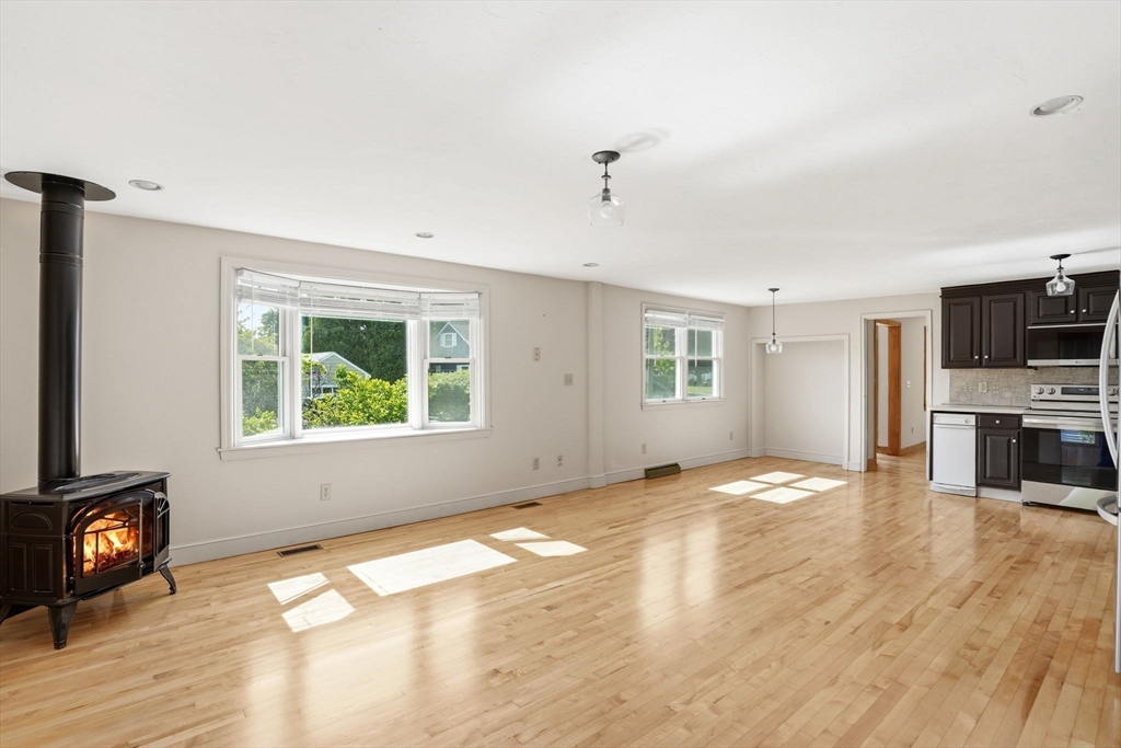7 Beebe Lane Wakefield, MA 01880 - Photo 14 of 40