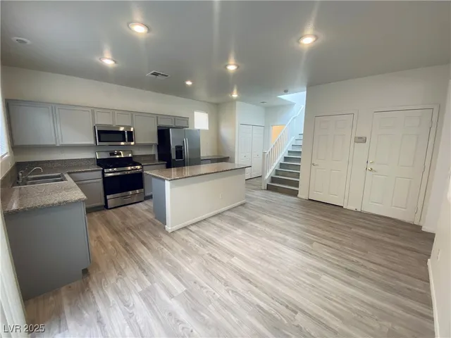 $1,850 | 6736 Twisted Wood Drive, Las Vegas, NV 89148