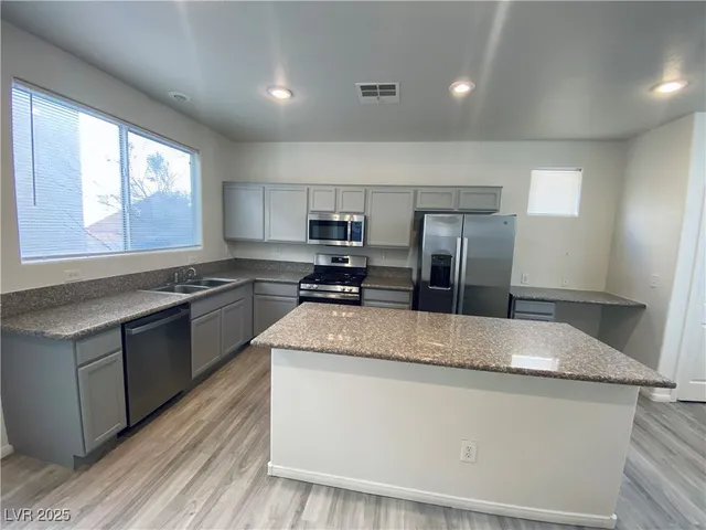 $1,850 | 6736 Twisted Wood Drive, Las Vegas, NV 89148