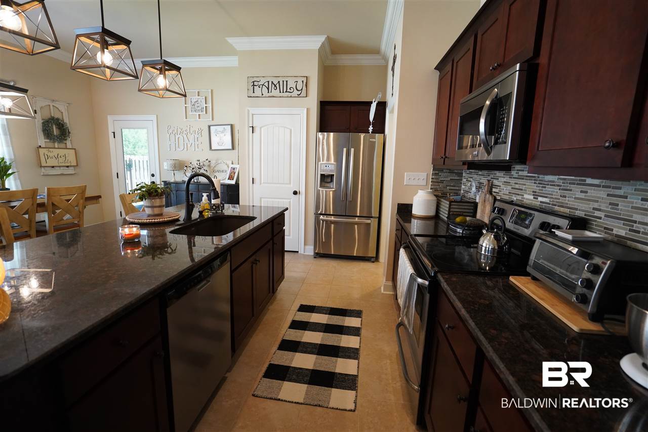 1058 Crown Walk Drive Foley, AL 36535 - Photo 15 of 49